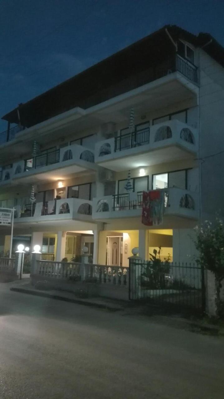 Hause Zorbas Aparthotel Paralia Dionysiou Room photo